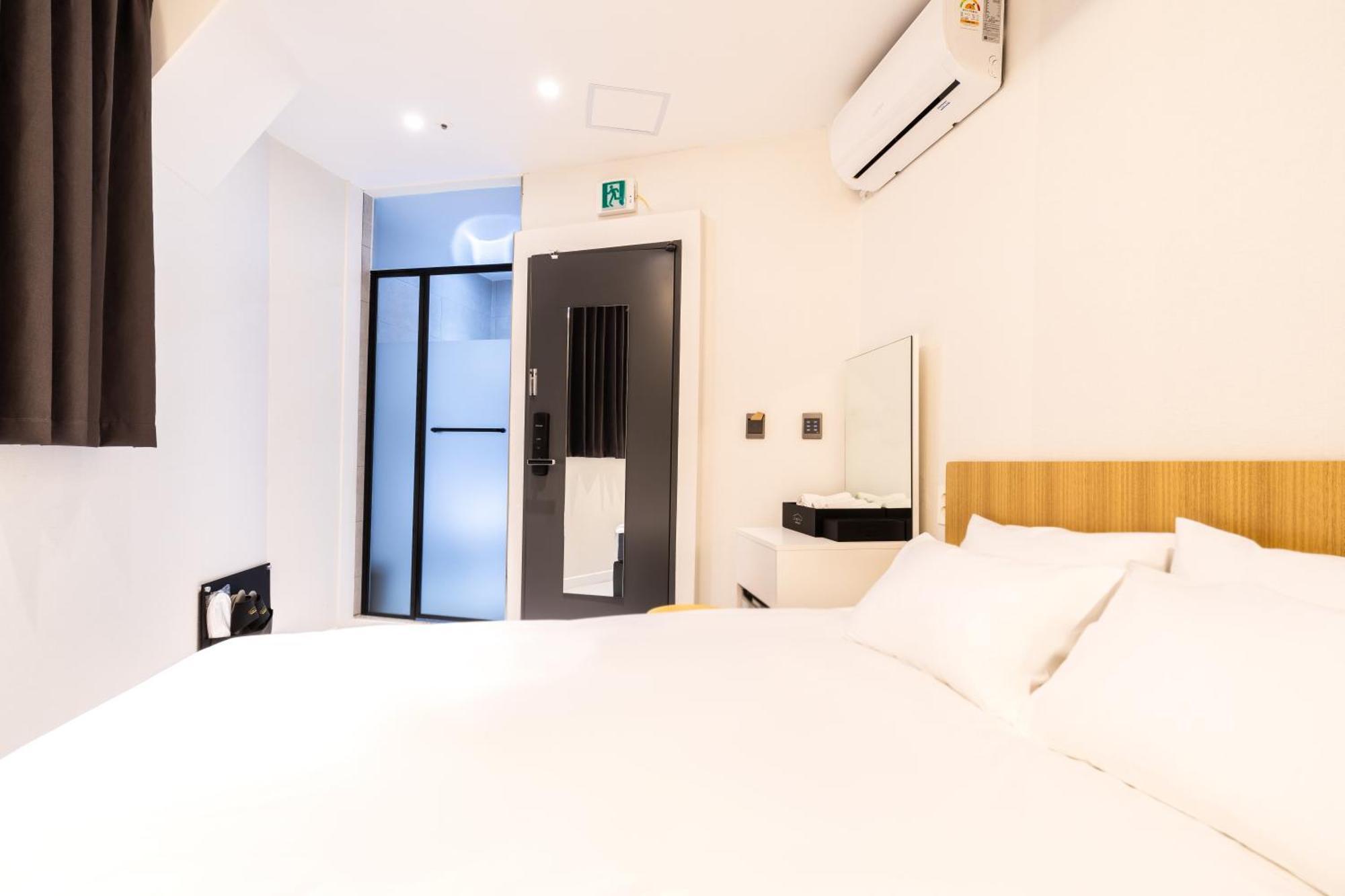 U Stay Myeongdong 首爾 外观 照片
