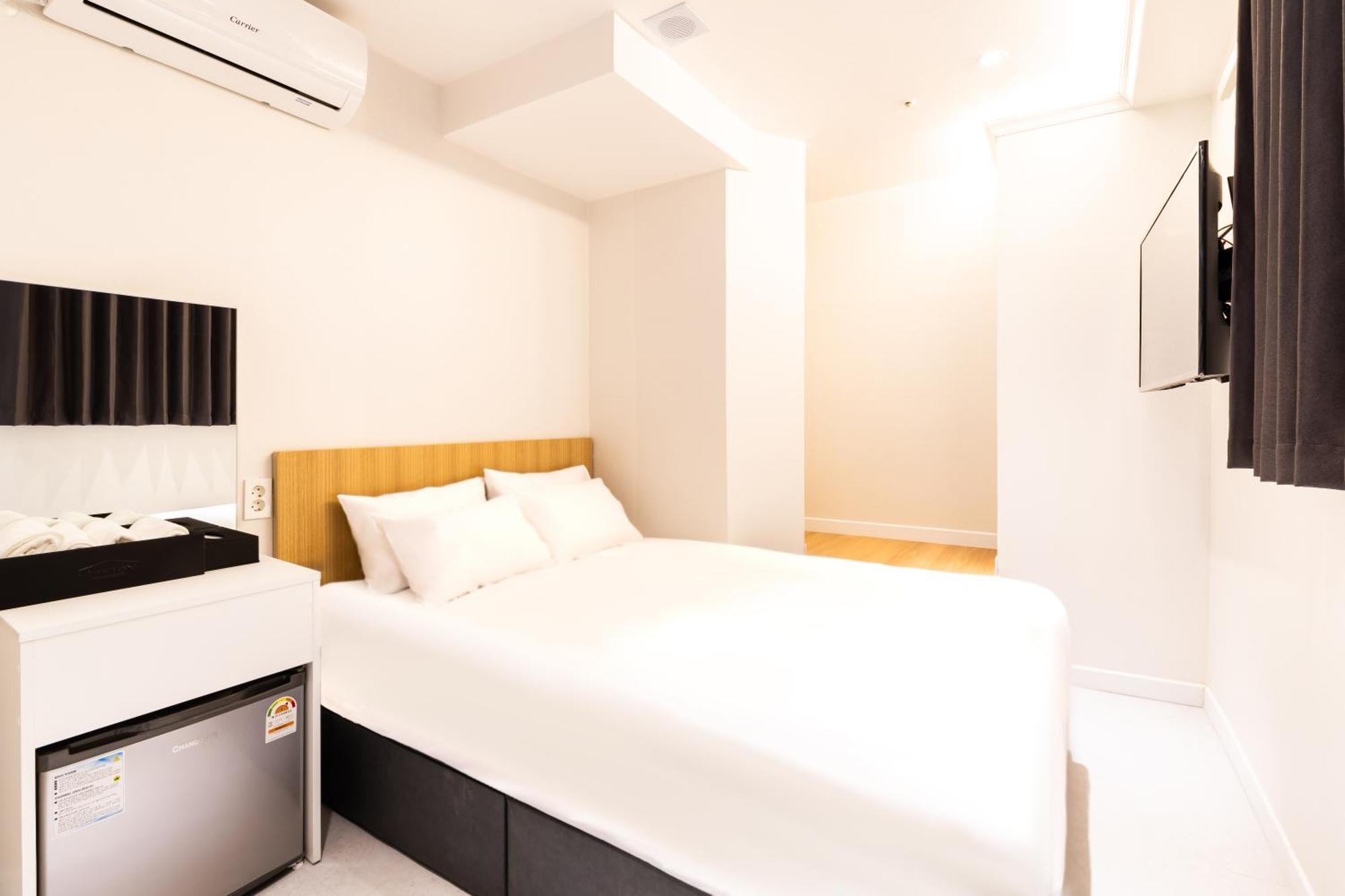 U Stay Myeongdong 首爾 外观 照片